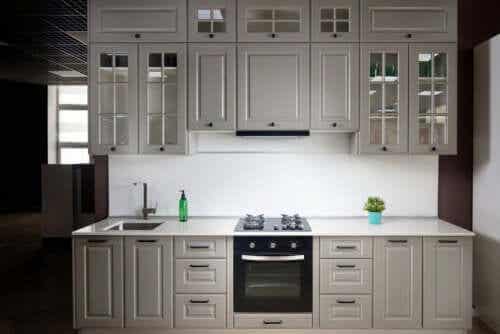 Keuken in licht grijs