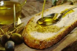 Wat is kristalbrood en hoe het te maken