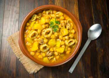 Kikkererwten met inktvis: een eenvoudig en gezond recept