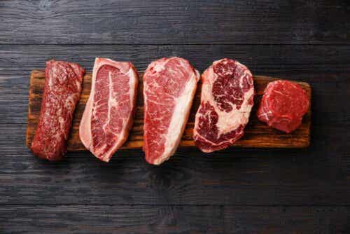 Wat zijn de symptomen van deze allergie voor rood vlees