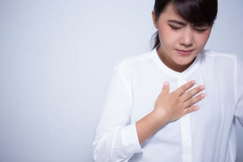 Oorzaken van pijn op de borst bij het ademen