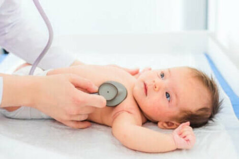 Hoe kun je het risico op plotselinge sterfte bij baby's verminderen?