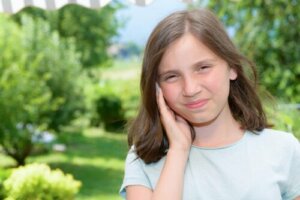 Sereuze otitis media: symptomen, oorzaken en behandeling