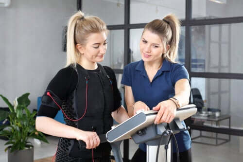 De verhoging van de hartslag tijdens lichamelijke activiteit