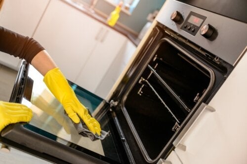 6 fouten die je kunt maken bij het gebruik van de oven