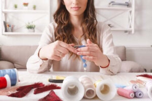 Hoe kun je gordijnen maken van gerecycelde materialen?