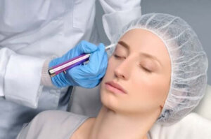 Microblading van je wenkbrauwen: voor en na