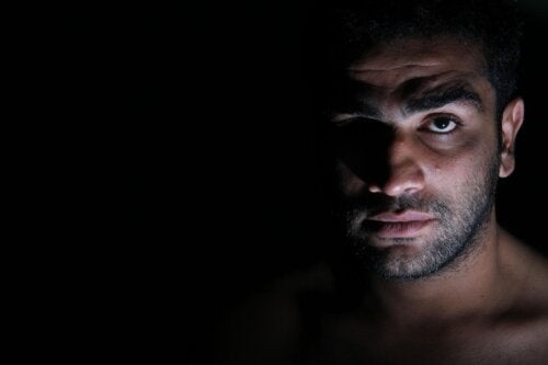 Wat is een sociopaat en wat is het verschil met een psychopaat?