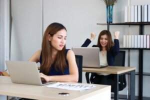 Het syndroom van Procrustes: mensen haten die opvallen