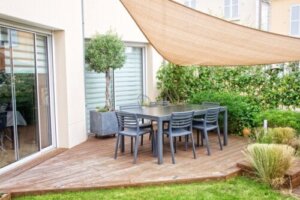 8 tips voor de verzorging van je buitenmeubilair