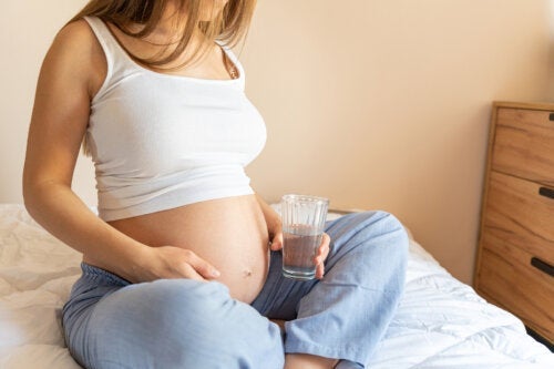 Vasten tijdens de zwangerschap: risico's en aanbevelingen