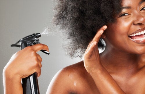 Bekijk deze 12 soorten haarspray en hoe je ze gebruikt
