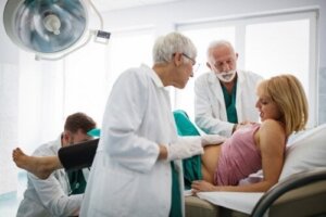 6 Soorten bevallingen en hun kenmerken