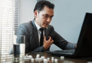 Dagelijkse aspirinetherapie: gebruik en risico's die je moet kennen