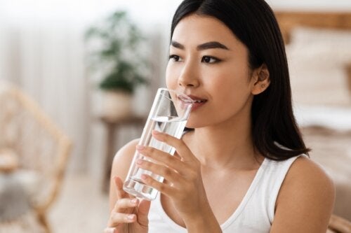 Alles over alkalisch water en de effecten ervan