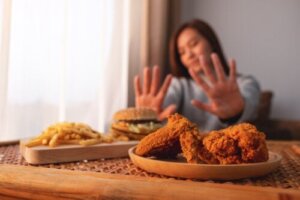 4 tips om de effecten van gefrituurd voedsel in je dieet te vermijden