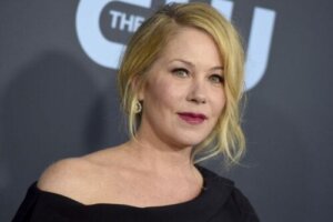 Christina Applegate: vroege symptomen van haar MS die niet op tijd werden herkend