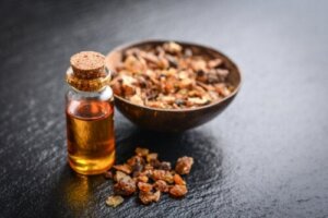 Mirre-olie: gebruik, voordelen en voorzorgsmaatregelen