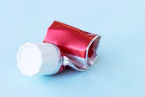 Kan ik een verlopen tandpasta gebruiken?