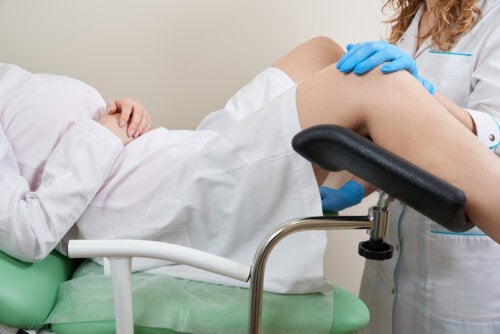 Massage van het perineum: wat het is en hoe het uit te voeren