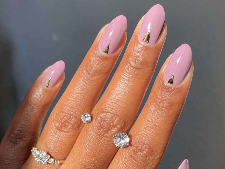 Nagelkleuren en -stijlen die een gebruinde huid accentueren