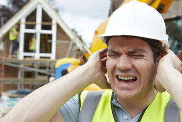 5 voordelen van gehoorbescherming op maat voor gezondheid en veiligheid op het werk